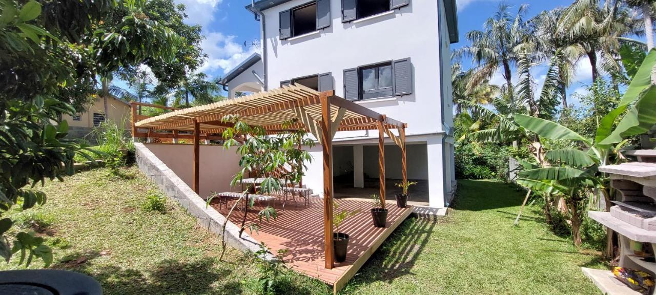 La Villa Tortue, Meuble De Tourisme 4 Etoiles Le Tampon Exterior photo